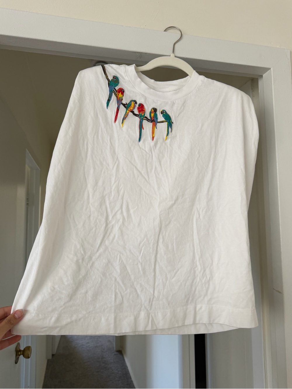 FARM Rio White Tee with Colorful Parrot Embroidery